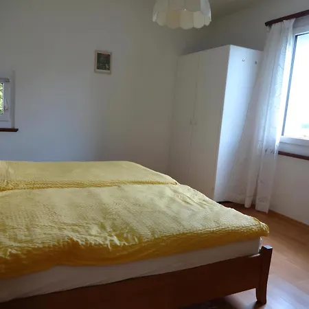 Eco Casa Paradiso B, Schwimmbad, Garten Und Wunderschoene Seesicht, Ruhig Und Sonnig Gelegen Prázdninový dům